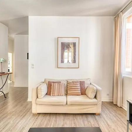 Centre Superbe Appartement, Parking Apartment *